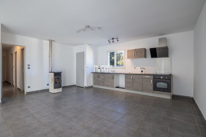 Image No.13-3 Bed House for sale