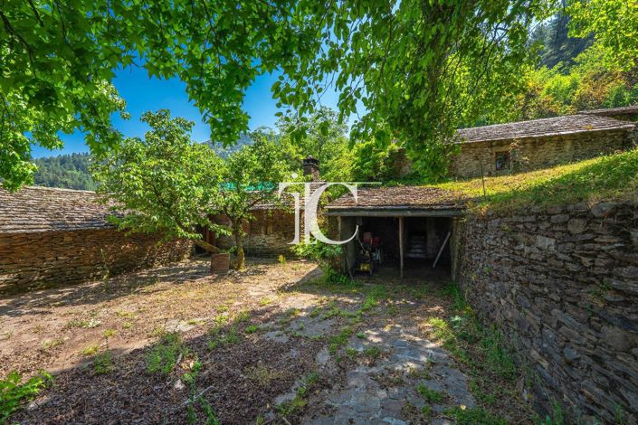 Image No.11-3 Bed House for sale