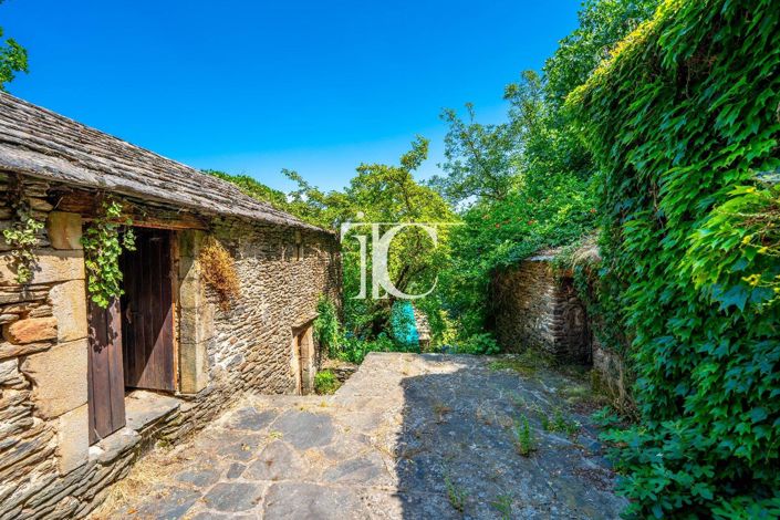 Image No.14-3 Bed House for sale