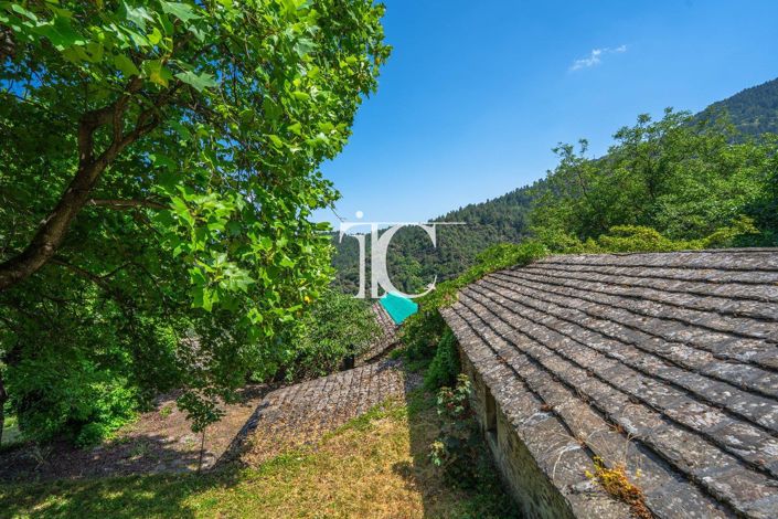 Image No.15-3 Bed House for sale