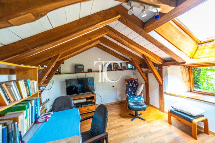 Image No.7-3 Bed House for sale