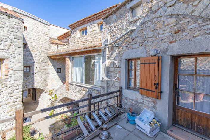 Image No.10-4 Bed House for sale