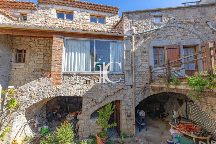 Image No.2-4 Bed House for sale