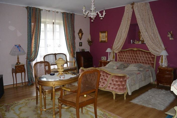 Image No.7-3 Bed House for sale