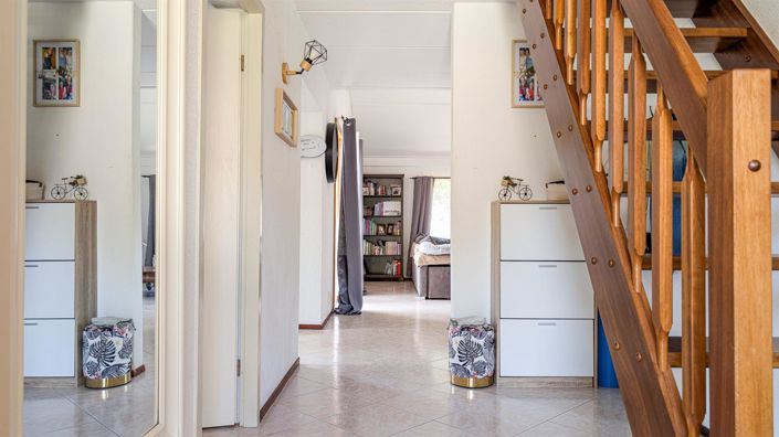 Image No.3-3 Bed House for sale