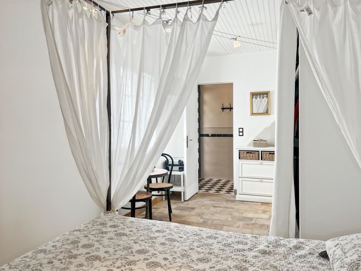 Image No.13-4 Bed House for sale