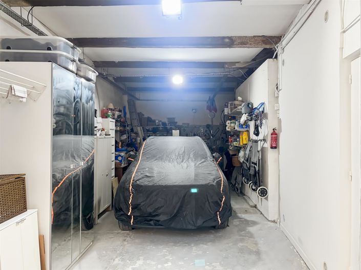 Image No.23-4 Bed House for sale