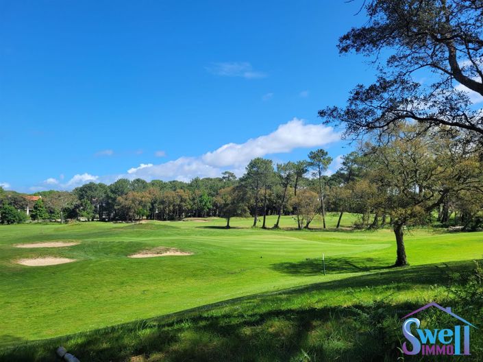 Image No.6-9 Bed Property for sale