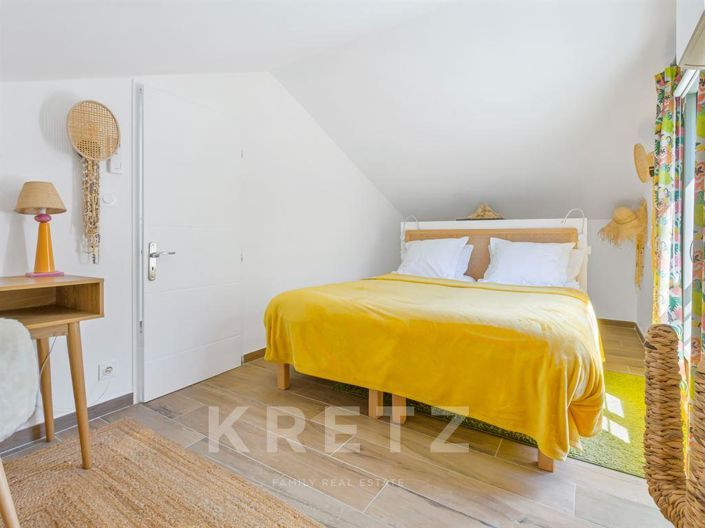 Image No.6-3 Bed House for sale