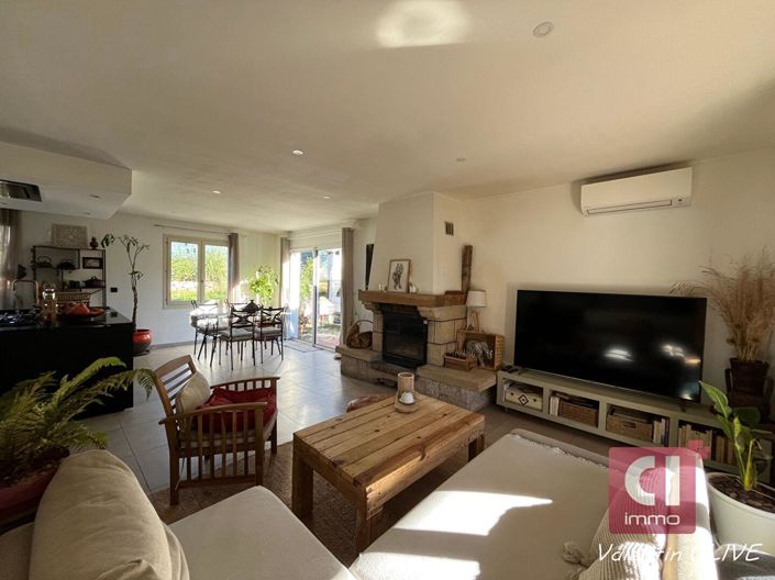 Image No.2-3 Bed House for sale