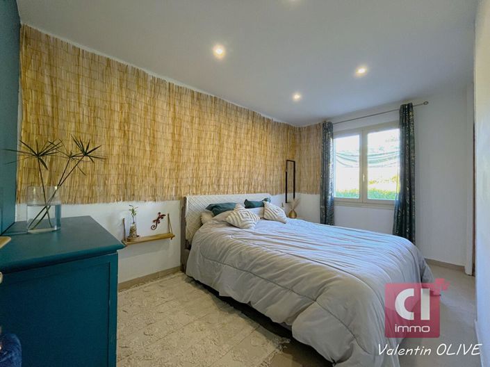 Image No.5-3 Bed House for sale