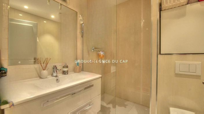 Image No.9-1 Bed Apartment for sale