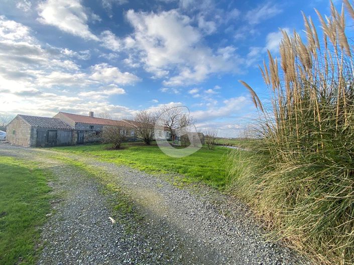 Image No.9-4 Bed House for sale