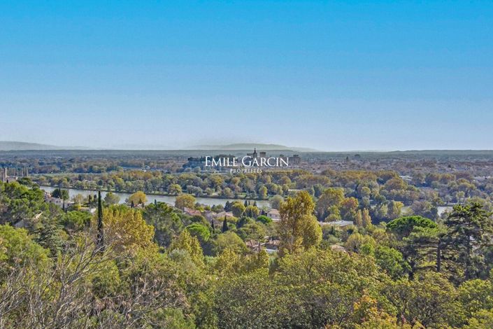 Image No.10-6 Bed House for sale