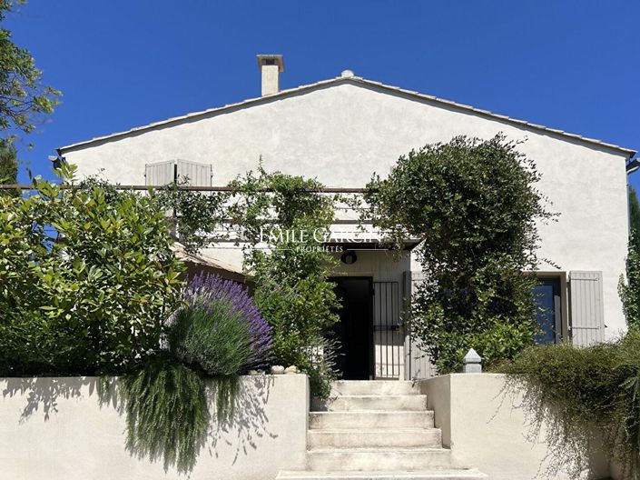 Image No.12-5 Bed Property for sale