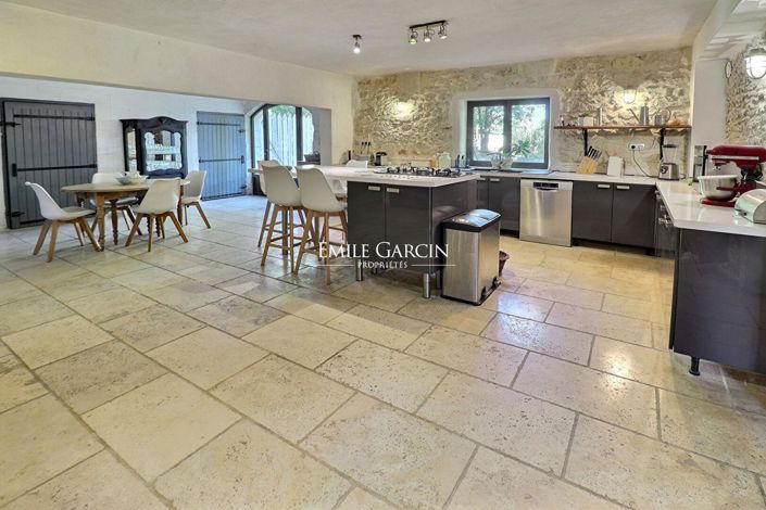 Image No.10-5 Bed House for sale