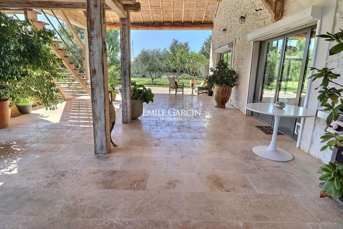 Image No.6-5 Bed House for sale