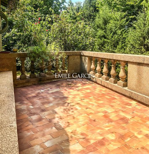 Image No.6-7 Bed Property for sale