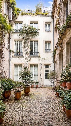 Image No.12-4 Bed Apartment for sale