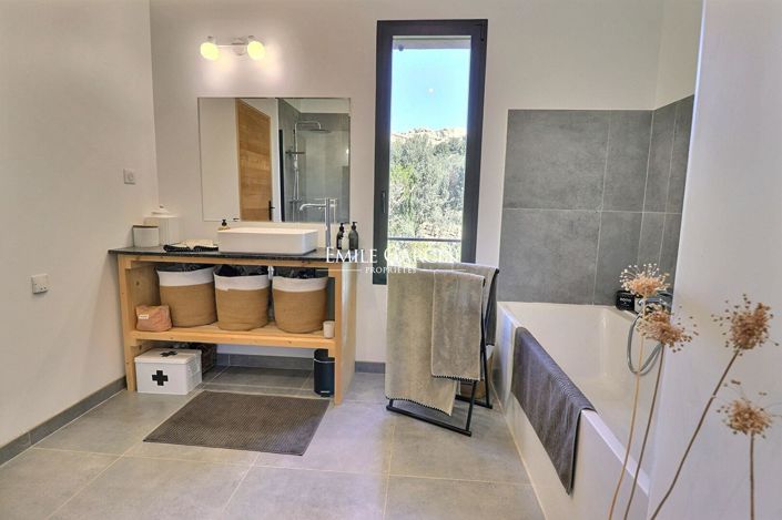 Image No.16-Maison de 4 chambres à vendre à Paradou