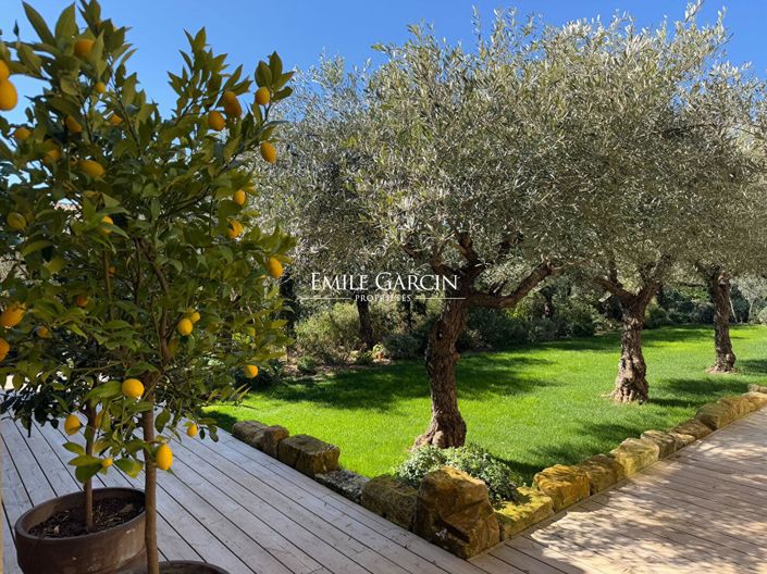 Image No.7-4 Bed House for sale