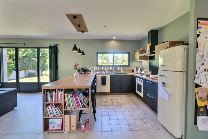 Image No.5-3 Bed House for sale