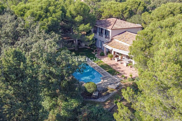 Image No.6-12 Bed House for sale