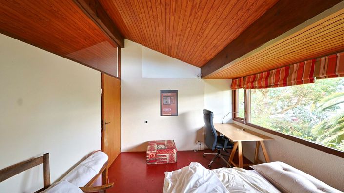 Image No.17-4 Bed House for sale