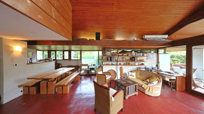 Image No.8-4 Bed House for sale