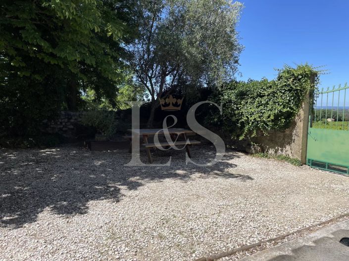 Image No.3-5 Bed House for sale