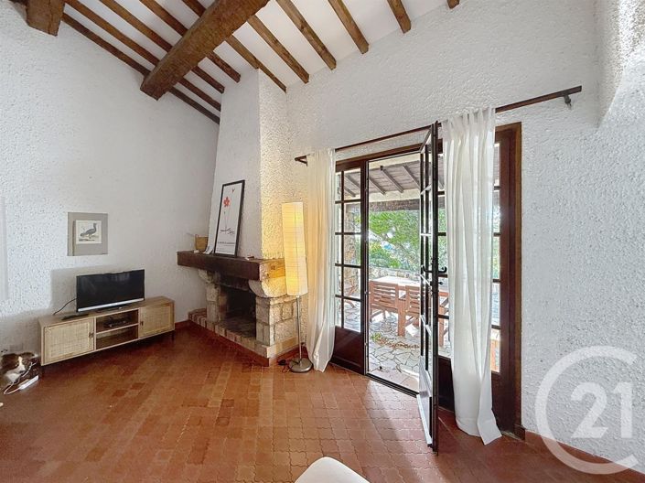 Image No.7-3 Bed House for sale