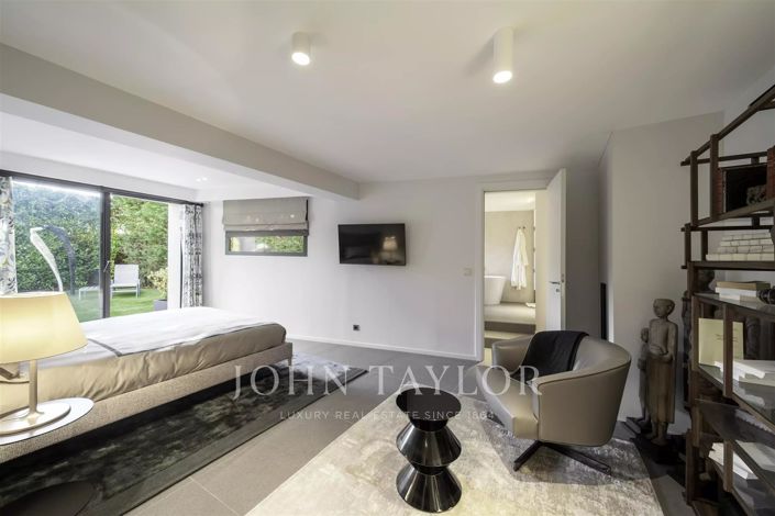 Image No.13-4 Bed House for sale