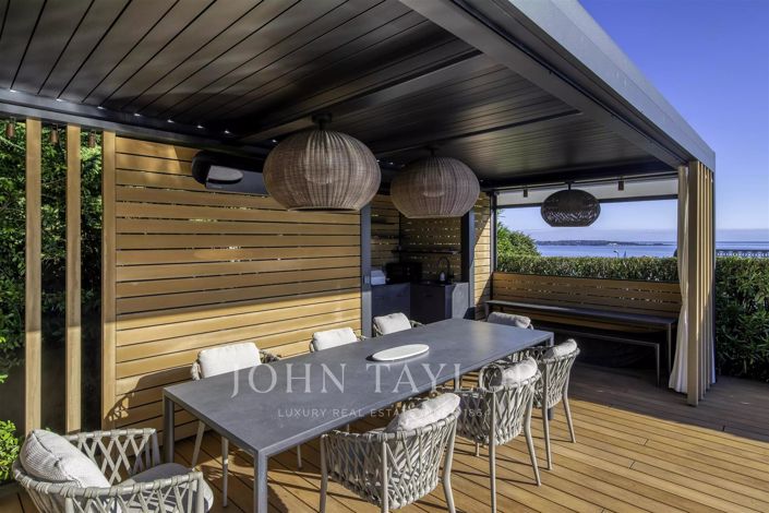 Image No.3-4 Bed House for sale