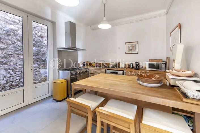 Image No.14-4 Bed House for sale