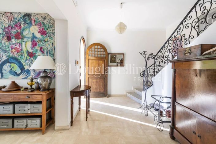 Image No.16-4 Bed House for sale