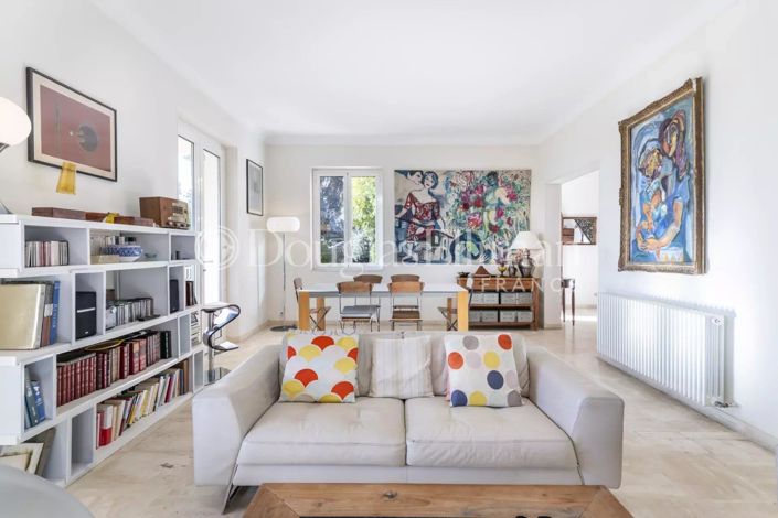 Image No.9-4 Bed House for sale