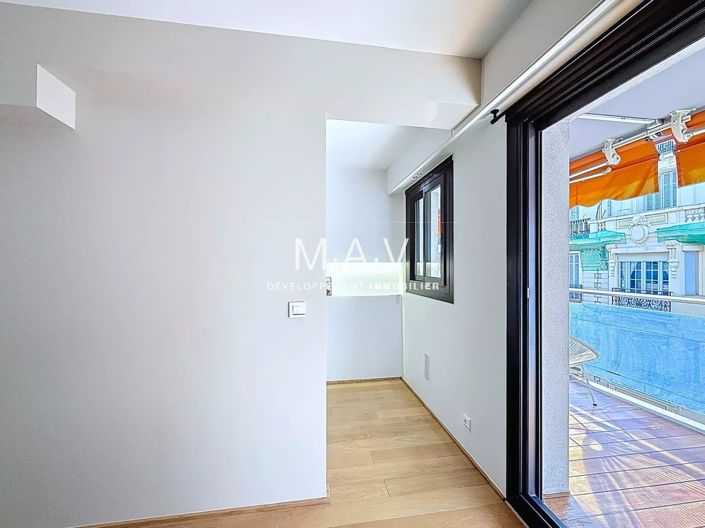 Image No.11-1 Bed Apartment for sale