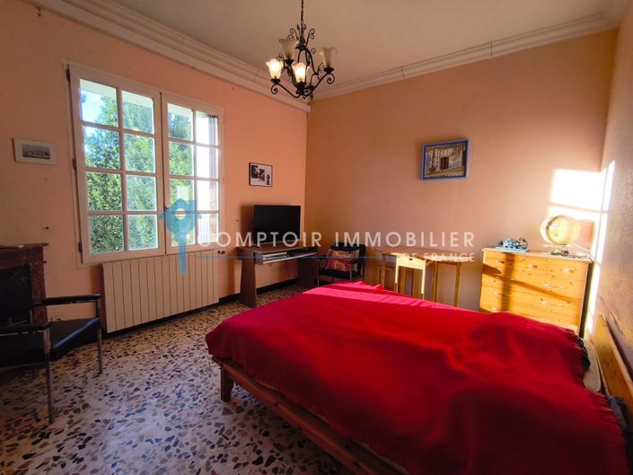 Image No.10-3 Bed House for sale