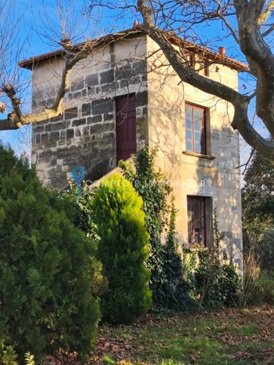 Image No.15-3 Bed House for sale