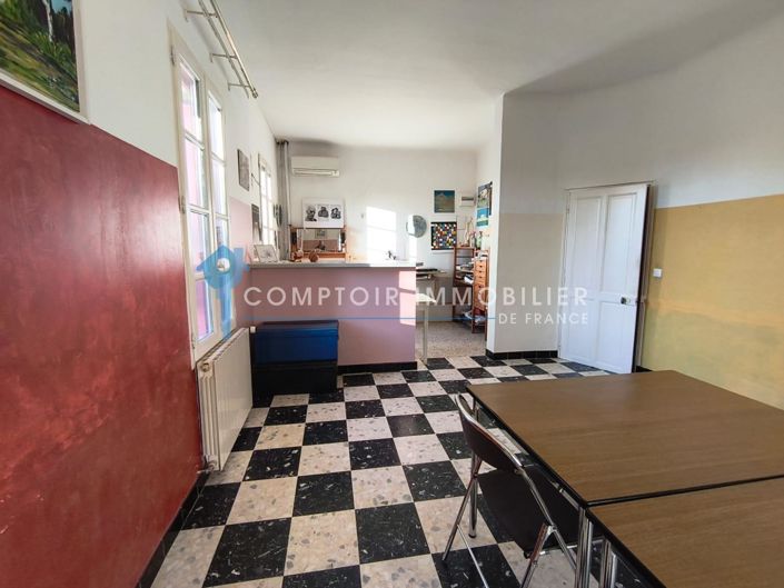 Image No.8-3 Bed House for sale