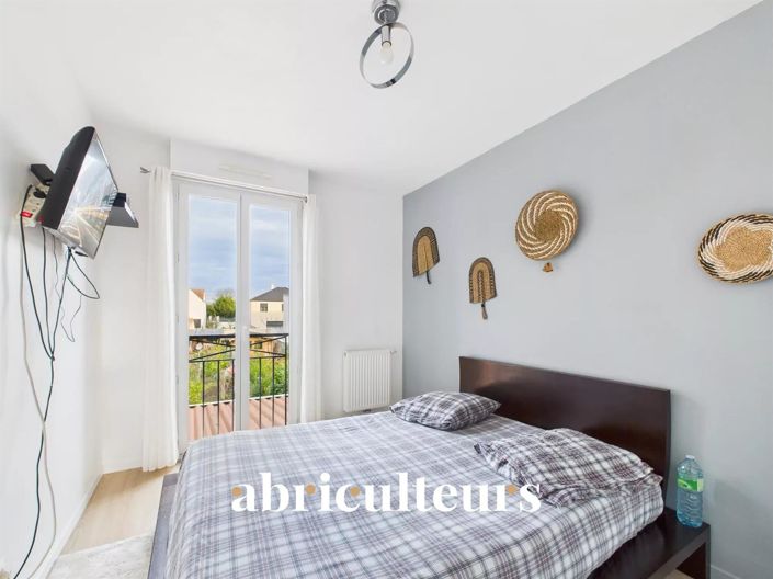 Image No.18-3 Bed House for sale