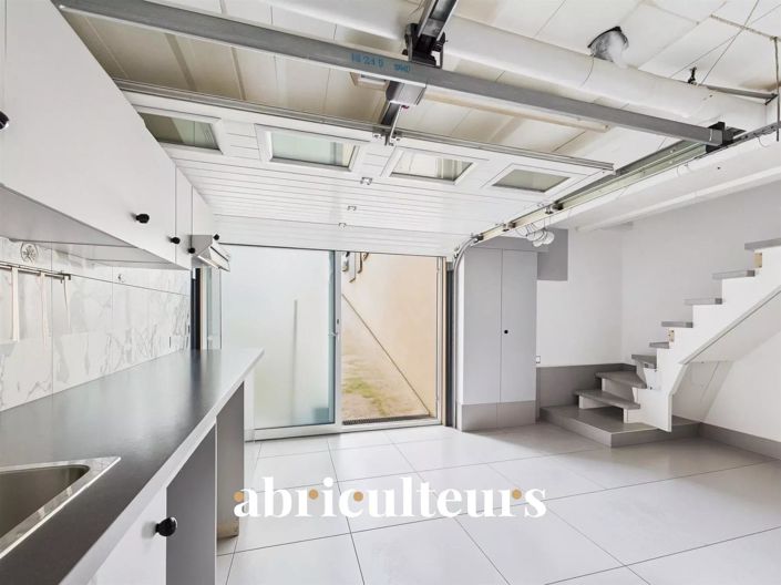 Image No.23-3 Bed House for sale