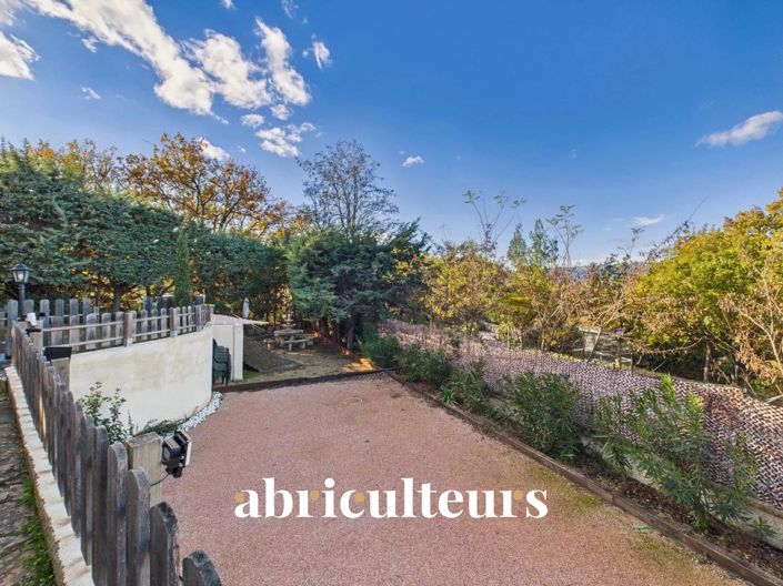 Image No.25-5 Bed House for sale