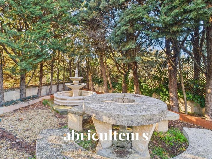 Image No.37-5 Bed House for sale