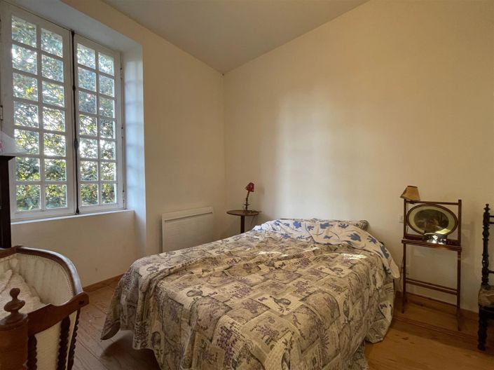 Image No.11-3 Bed House for sale