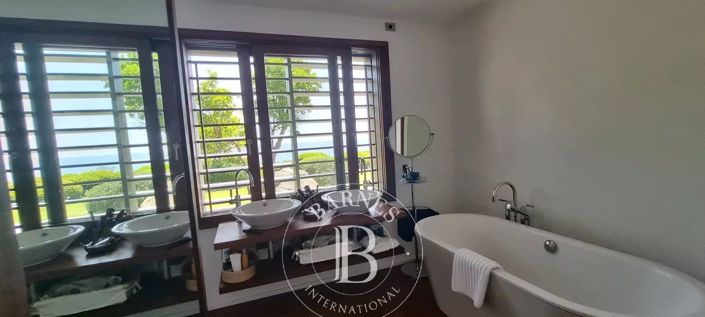 Image No.28-Maison de 7 chambres à vendre à Corse