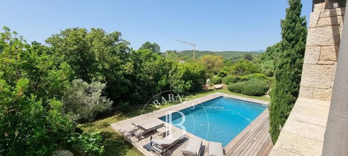 Image No.32-Maison de 7 chambres à vendre à Corse