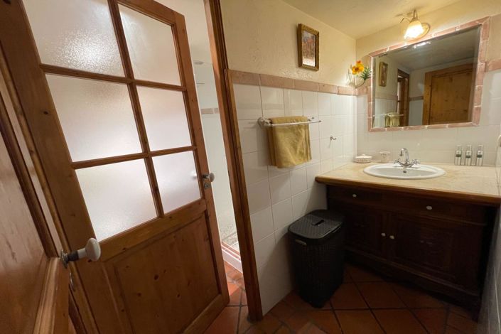 Image No.11-1 Bed Apartment for sale