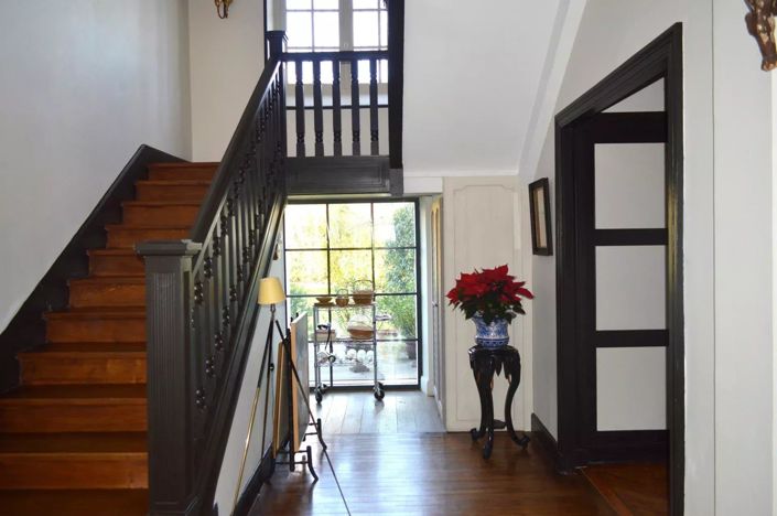 Image No.12-5 Bed House for sale