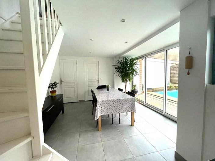 Image No.4-3 Bed House for sale